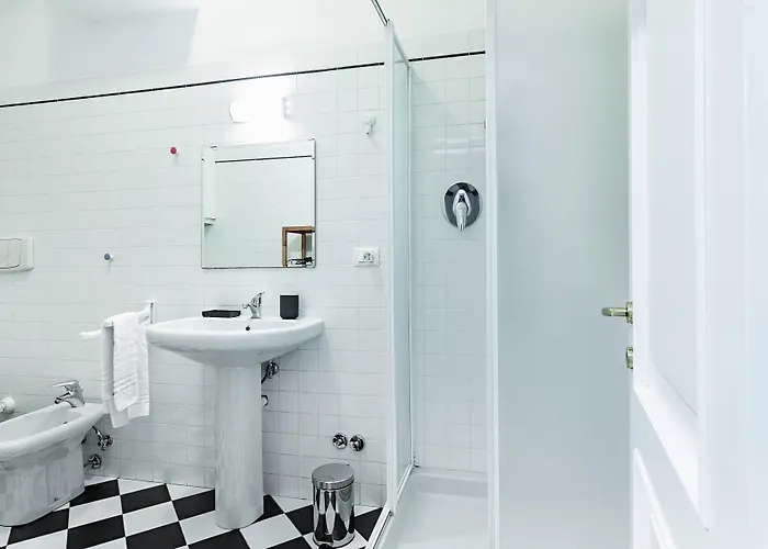 Housmart Miramonte 3 * Bologne